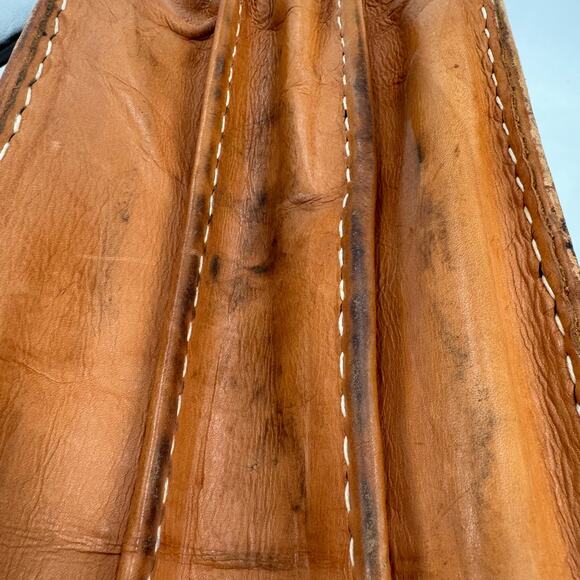 Vintage Tooled leather Western Briefcase - Picture 11 of 16